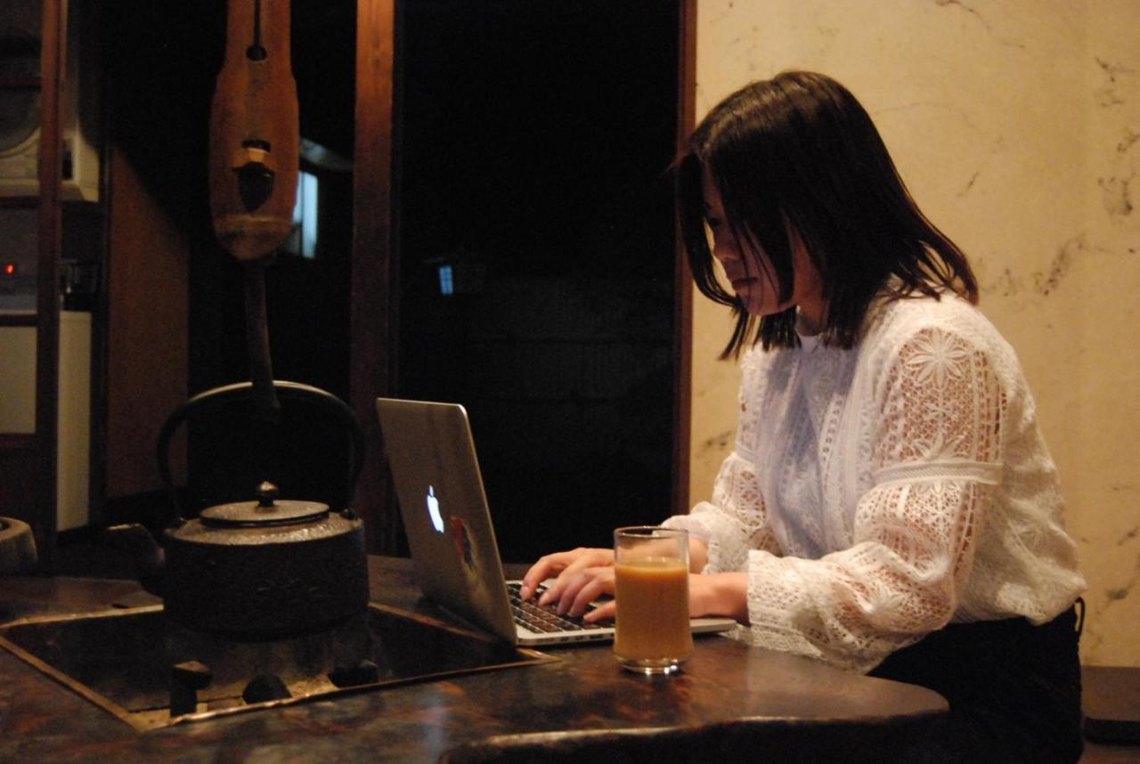 Guesthouse Omoya--全個室--囲炉裏のぬくもりと共にグループの絆を深める古民家宿でゆっくりとした時間を-6名部屋-6名部屋-8名部屋--最大20名-ペット同伴可は一室のみ- Matsuyama  Exterior foto